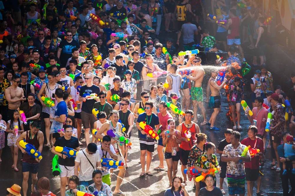 experience- thailand- iconic-festivals